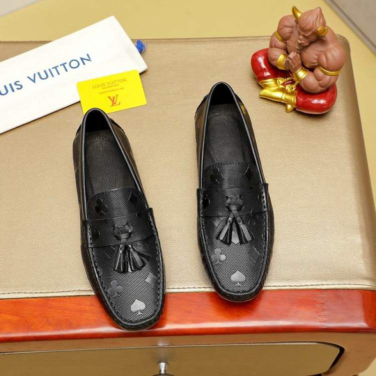 Picture of Louis Vuitton Shoes _SKULVsz38-45jyh050511872